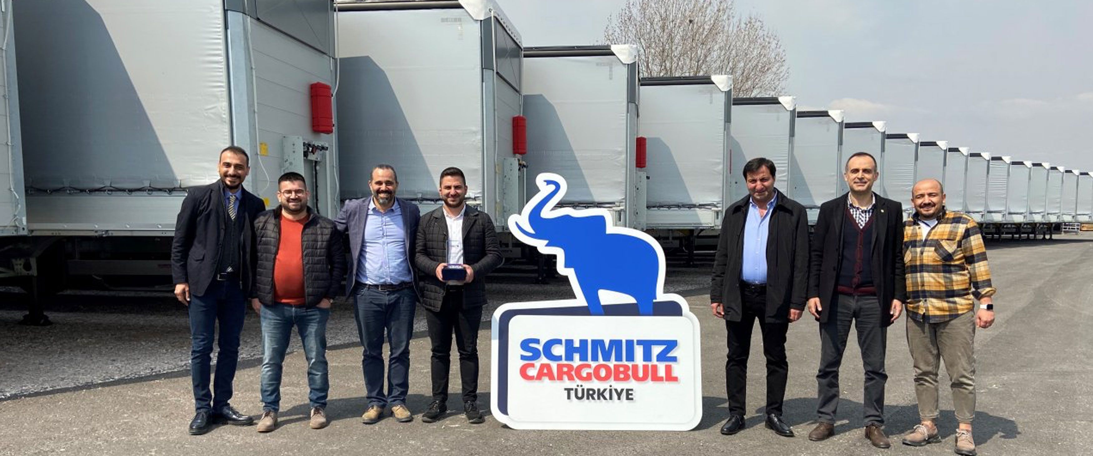 Schmitz Cargobull’dan Erpet Lojistik’e Yılın En Büyük Teslimatı